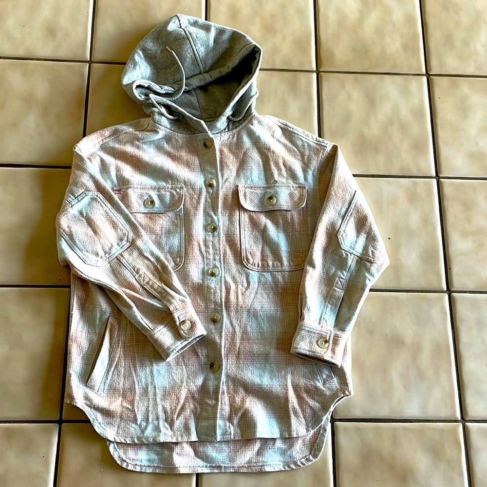Used in very good condition BDG Lydia Hooded Flannel Shirt Jacket Oversized XS